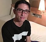 【ゲイ動画】激しめエッチが好きな黒縁眼鏡のインテリ系イケメン！色んな体位でピストンされて気持ちよくなるｗ